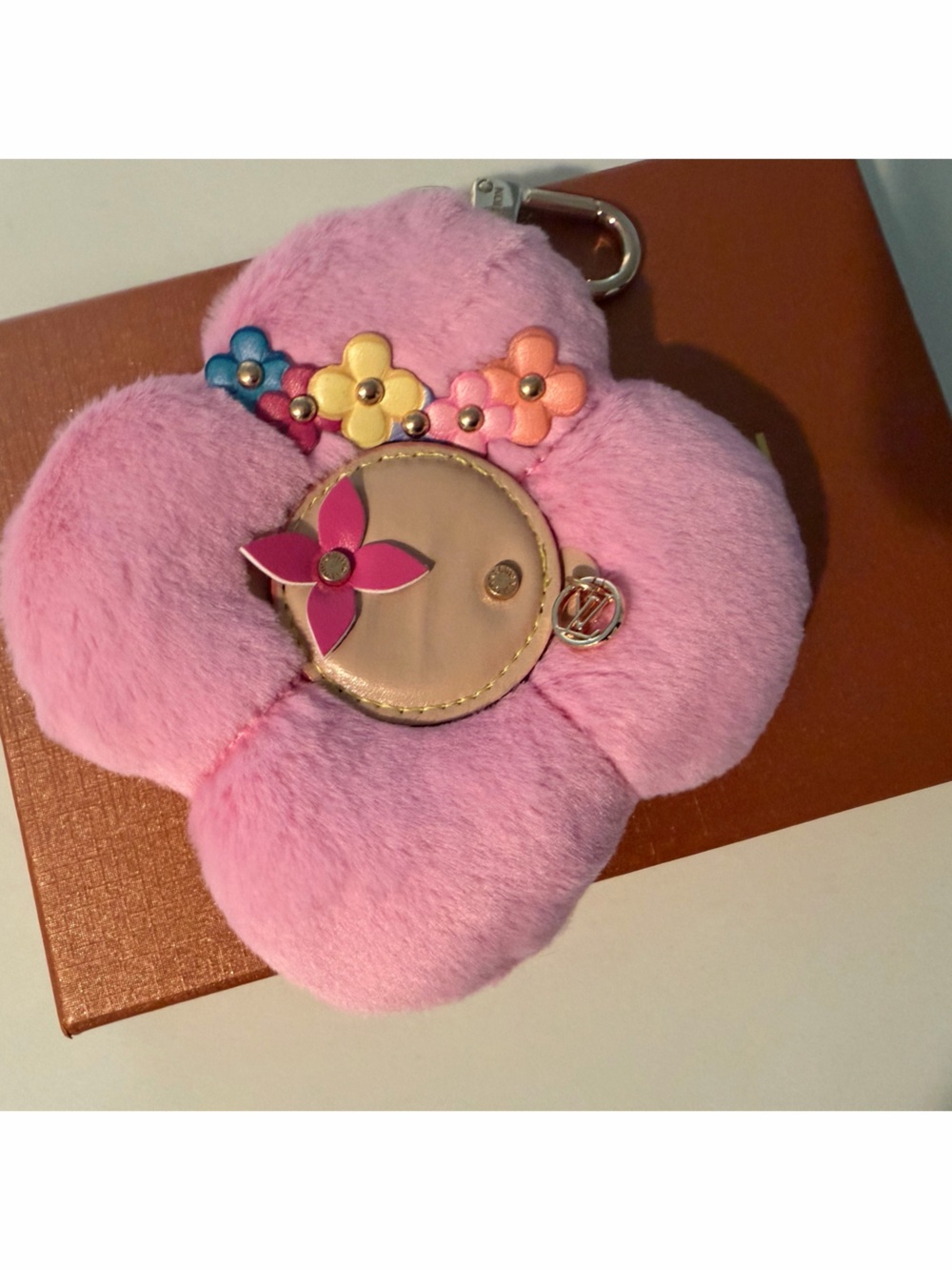 LV Pink Plushy Viv Head
